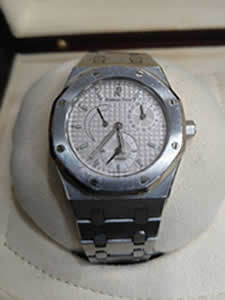 近期收購愛彼錶